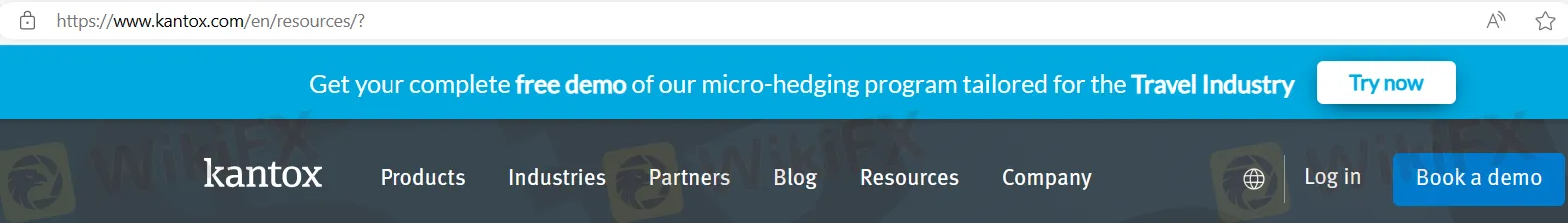 डेमो बुक करें बटन पर क्लिक करें