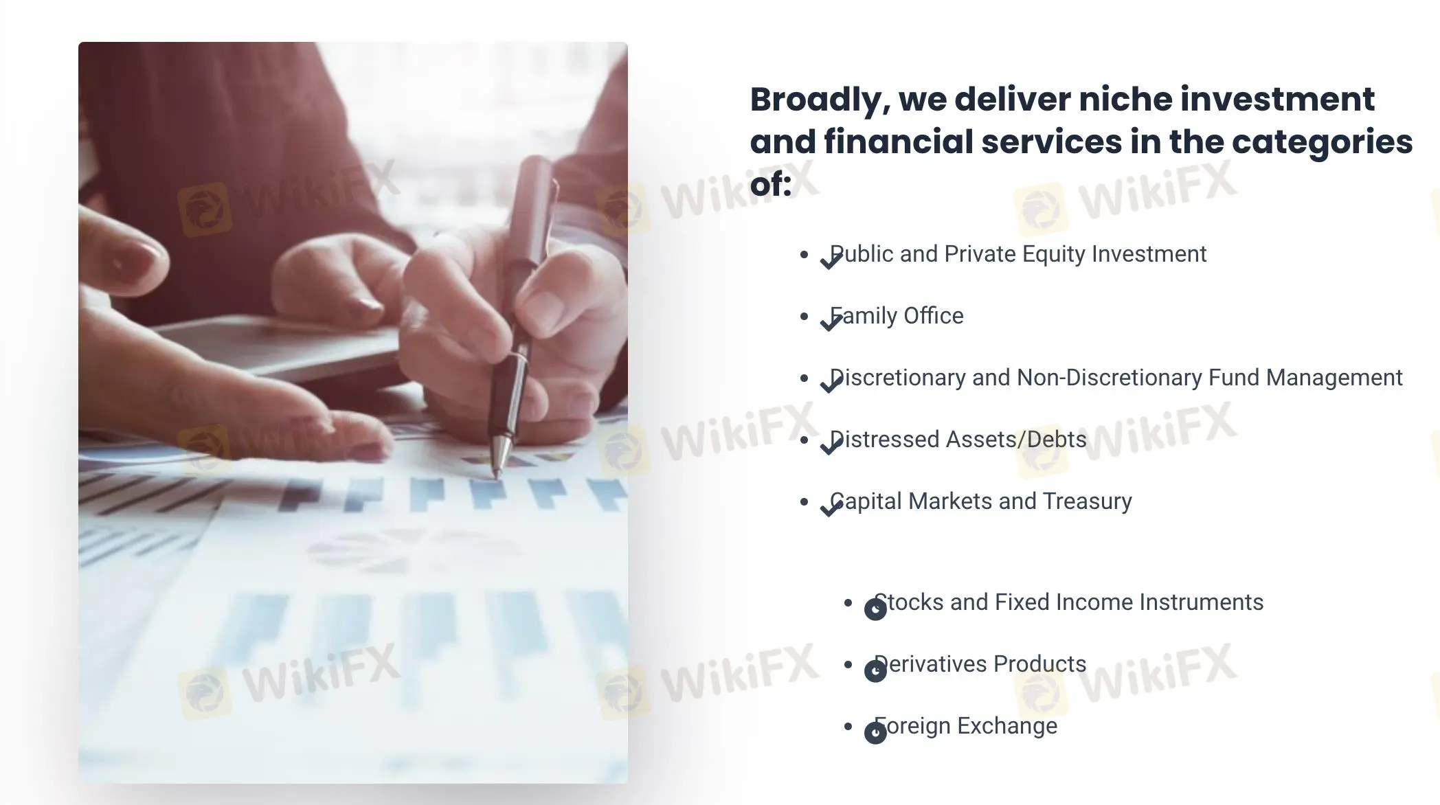 Sản phẩm và Dịch vụ Sản phẩm và Dịch vụ