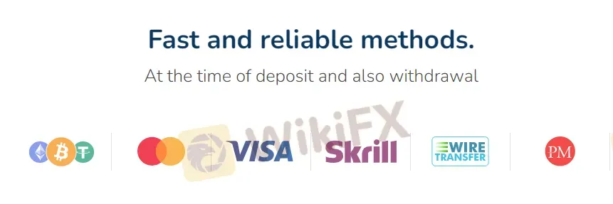 Einzahlung und Auszahlung