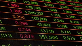 INFINOX： 美国债务/GDP比重或能达250%并不崩？杰克逊霍尔论文：前提是……