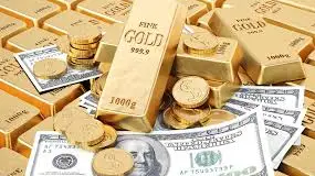黄金交易提醒：美元大幅走弱，金价冲上3700刷新纪录，高度关注即将公布的美联储决议