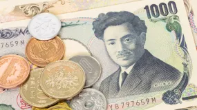RG 资讯 | 日债收益率曲线“趋平”交易兴起，机构纷纷布局