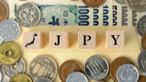 日元跌近155关口,高盛、美银:干预时机未到,红线在160左右!