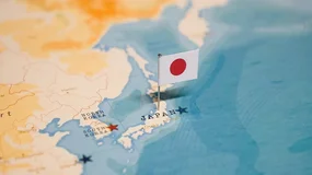 日经指数回涨至51，000水平之上