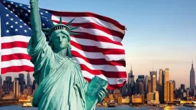 美国参议院周一深夜紧急通过“纾困法案”，众议院最快将于周三表决，其中医疗补贴问题成为最大焦点。