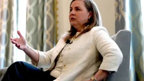 RG 资讯 | 美联储鲍曼国会上表示将推动银行与稳定币监管新规