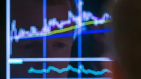 利率市场大额押注不断，“后鲍威尔时代”的降息大战提前打响？