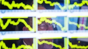 2025年收官阶段迎来重磅“超级周”:非农与CPI接连公布,美联储明年会降息多少次成焦点。