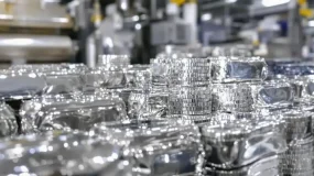 全球焦点 | 黄金白银狂热，3月或成贵金属“关键时刻”