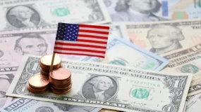 随着美股期货和大宗商品走强，全球市场信心回升