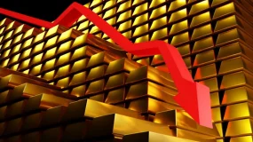 暴跌13%后绝地反攻！抄底资金涌入，黄金期货录得近16年最猛单日涨幅