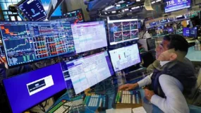 澳洲联储行长布洛克暗示3月或有加息可能,并提醒需关注中东局势带来的潜在风险。