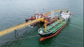 Oil Rallies Toward $100 as Tanker Attacks in Iraqi Waters 