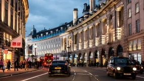 FXTRADING 经济数据汇总（亚太区03/30）全球经济动态与货币政策展望：英国消费回落，加拿大通胀升高，美联储关注通胀与欧元区经济面临滞涨风险