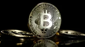 RG 资讯 | 受美伊地缘政治缓和，比特币飙升至三周高点