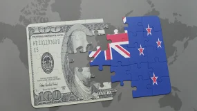 新西兰联储按兵不动