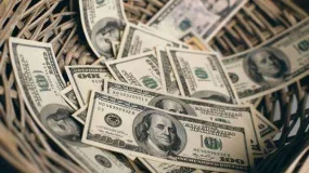 美债市场对冲情绪升温，降息预期还有多少空间？