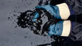 Oil Prices Drop as Ceasefire Hopes Improve and Hormuz Reopening Comes into Focus 