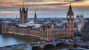 FXTRADING Financial Focus (Asia-Pacific 04/24)UK Deficit Narrows as Fiscal Risks Persist