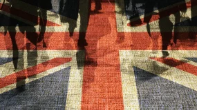 中东局势连锁反应显现,英国就业市场疲软
