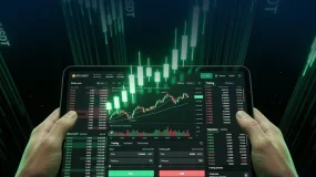 美债收益率冲高压制贵金属,中东地缘风险托举油价高位震荡
